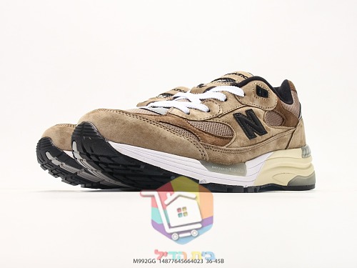 New Balance 992 Retro-Laufschuhe in Wildleder und Mesh 28