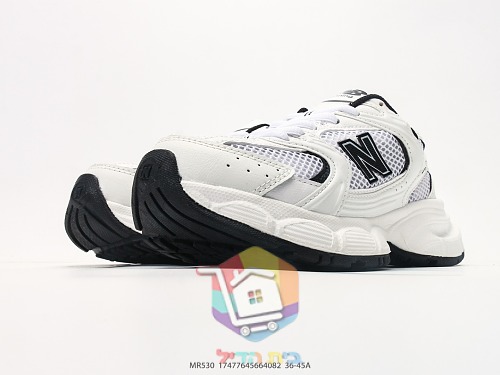 New Balance 530 Laufschuhe mit metallischem N 32