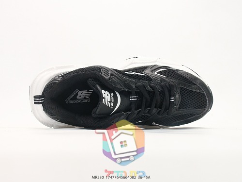 New Balance 530 Laufschuhe mit metallischem N 43
