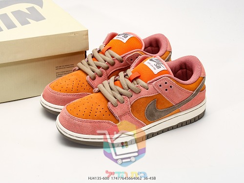 Nike SB Dunk Low Pro Skateschuhe aus Wildleder 10