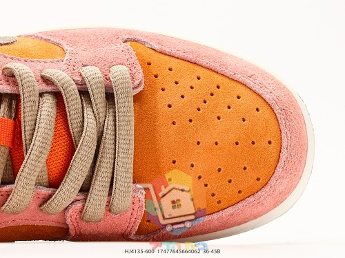 Nike SB Dunk Low Pro Skateschuhe aus Wildleder 11