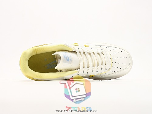 Nike Air Force 1 Sneaker in Weiß mit gelben Blüten 7