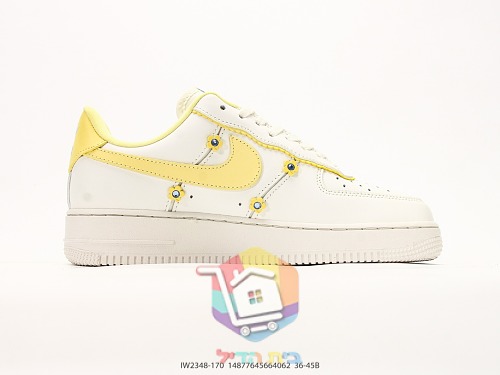 Nike Air Force 1 Sneaker in Weiß mit gelben Blüten 8