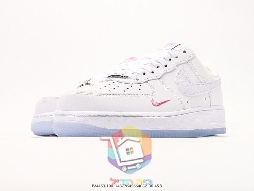 Nike Air Force 1 Sneaker in Weiß mit gelben Blüten 32