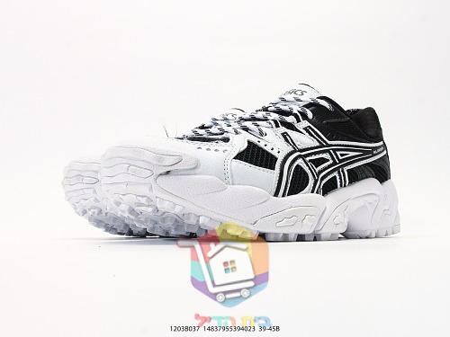 נעלי ASICS Gel-Nandi בשלושה גוונים 15