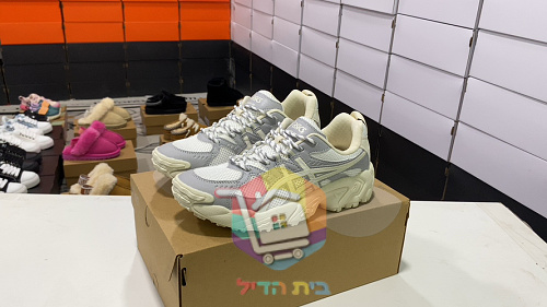 נעלי ASICS Gel-Nandi בשלושה גוונים 30
