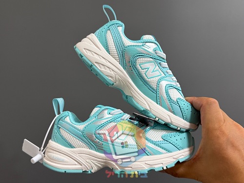 נעלי New Balance 530 לילדים בתשעה גוונים 10