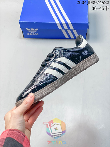 נעלי adidas Samba OG בארבעה גוונים 21