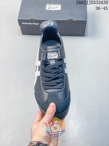 נעלי Onitsuka Tiger Tokuten בשלושה גוונים 9