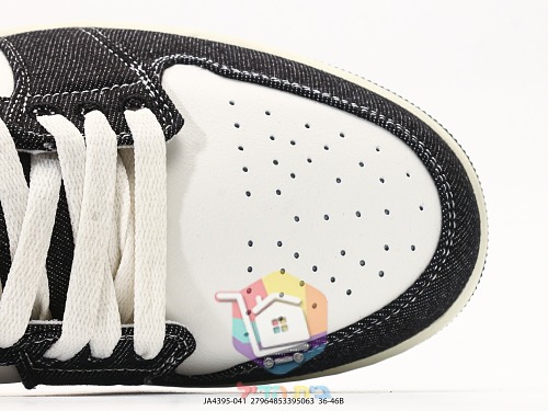 נעלי סניקרס Air Jordan 1 Low בשני גוונים 12