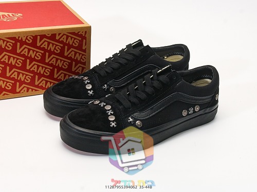 נעלי Vans Old Skool עם ניטים, שני גוונים 1