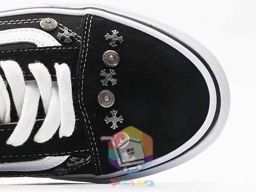 נעלי Vans Old Skool עם ניטים, שני גוונים 12