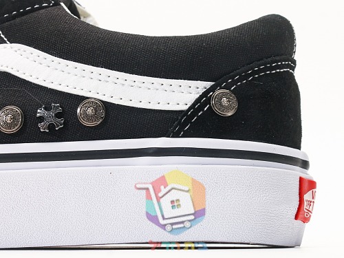 נעלי Vans Old Skool עם ניטים, שני גוונים 13