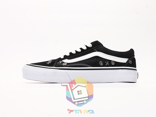 נעלי Vans Old Skool עם ניטים, שני גוונים 19