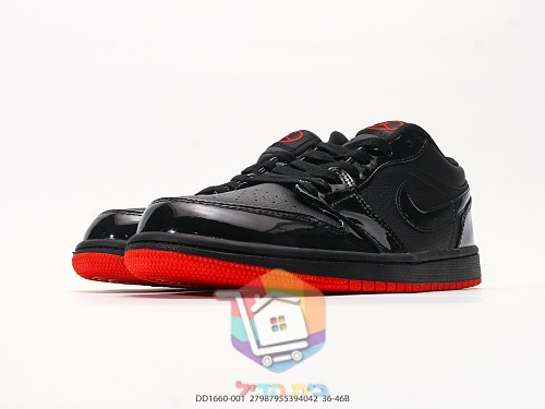 נעלי Air Jordan 1 Low שחור לכה עם סוליה אדומה 5