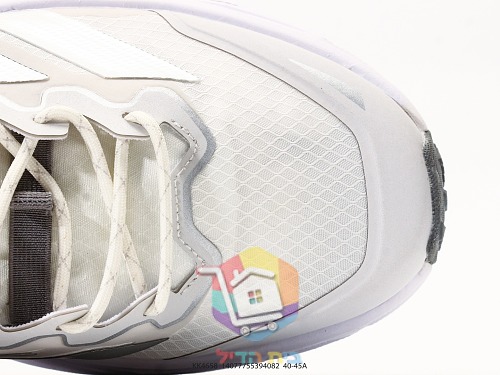 נעלי שטח adidas Terrex בחמישה גוונים 12