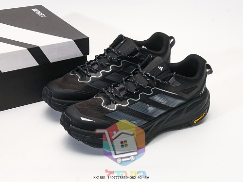 נעלי שטח adidas Terrex בחמישה גוונים 41