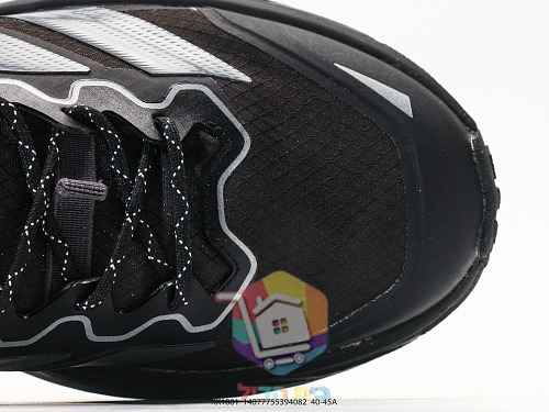 נעלי שטח adidas Terrex בחמישה גוונים 42