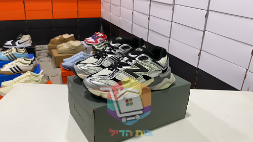 נעלי New Balance 9060 חום, כסף, שמנת 20