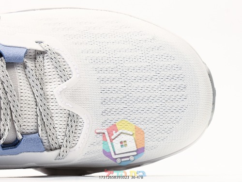 Scarpe da running On Cloudmonster 3, bianco in tre colorazioni 3