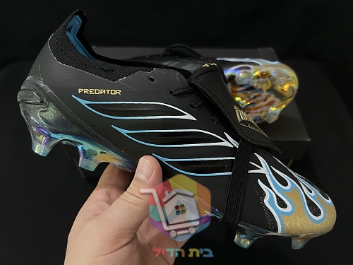 נעלי כדורגל adidas Predator x Thrasher, שחור עם להבות 4