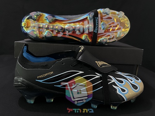 נעלי כדורגל adidas Predator x Thrasher, שחור עם להבות 6