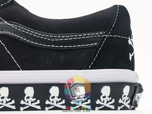 Sneakers Vans Sk8-Low, nero con stampa teschi 2