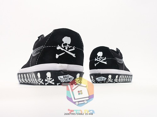 Sneakers Vans Sk8-Low, nero con stampa teschi 4