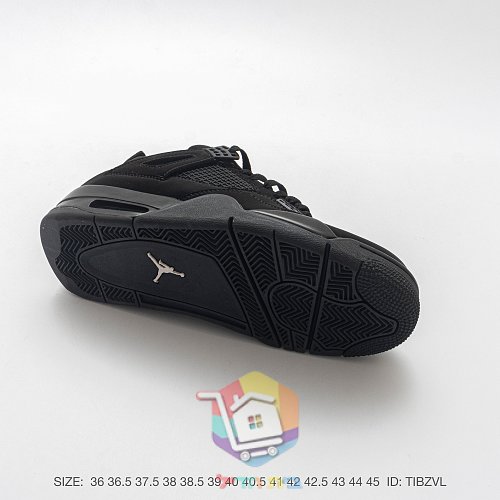 Sneakers Air Jordan 4, nove colorazioni 13