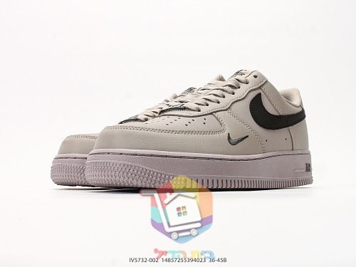 Sneakers Nike Air Force 1 '07, grigio o bianco e blu 5