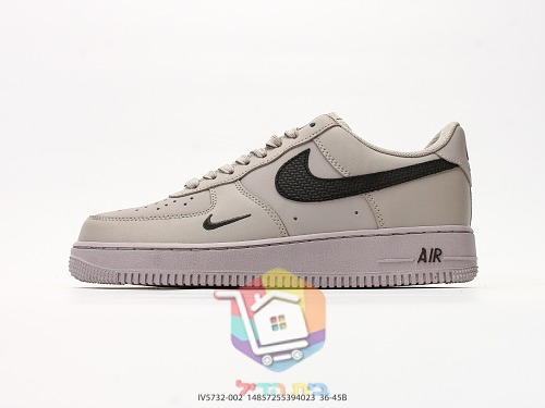 Sneakers Nike Air Force 1 '07, grigio o bianco e blu 9