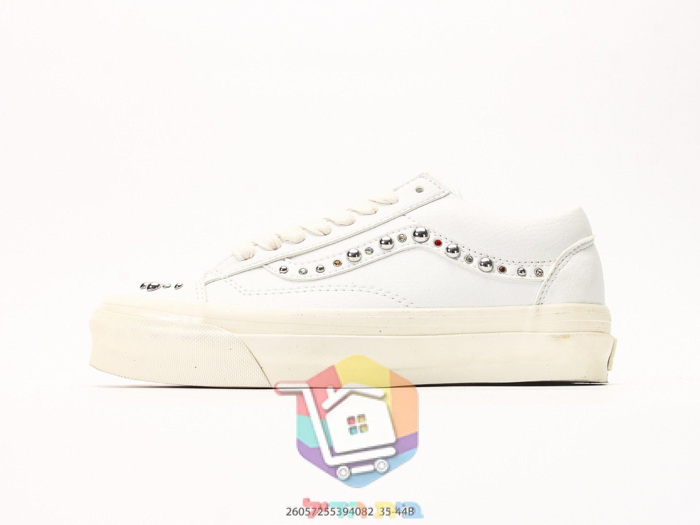 נעלי Vans Old Skool 36 עם ניטים מבריקים, לבן, חום, שחור