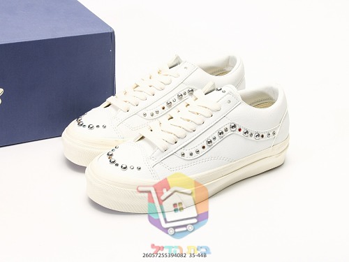 נעלי Vans Old Skool 36 עם ניטים מבריקים, לבן, חום, שחור 1