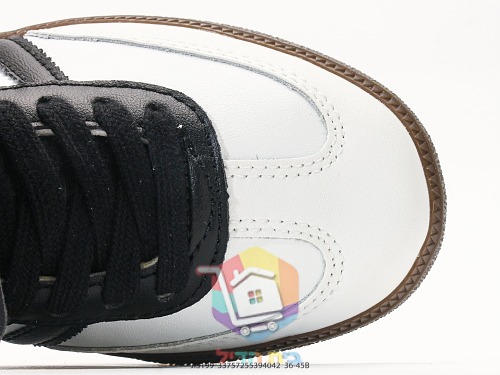 Sneakers adidas in due modelli, Samba LT e Samba Wales Bonner con borchie 2