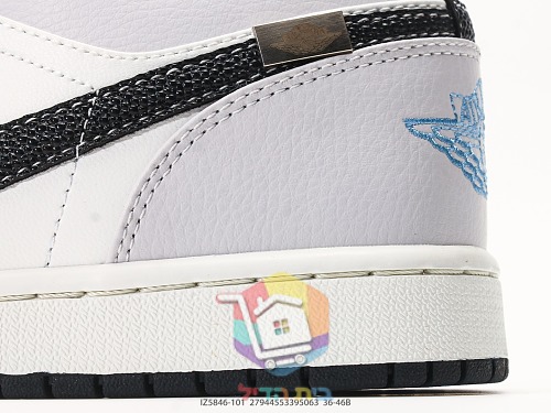 נעלי Air Jordan 1 Low בורדו ושמנת, בורדו ואפור 14