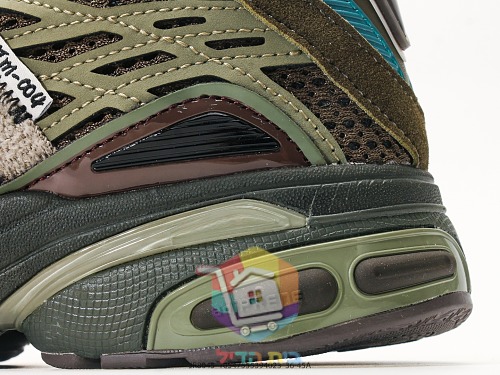 נעלי adidas x Song for the Mute Adistar Cushion בארבעה גוונים 23