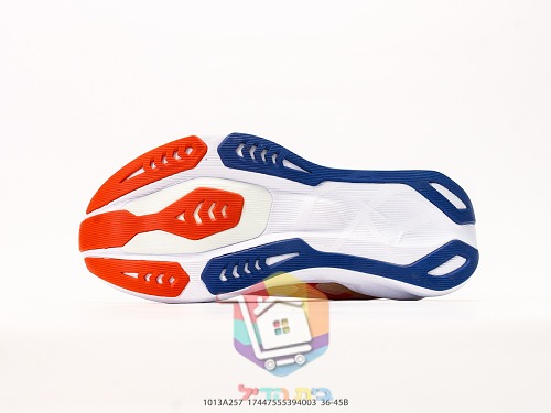 נעלי ריצה ASICS Novablast 6 שמנת וכתום 6