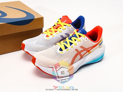 נעלי ריצה ASICS Novablast 6 שמנת וכתום 10