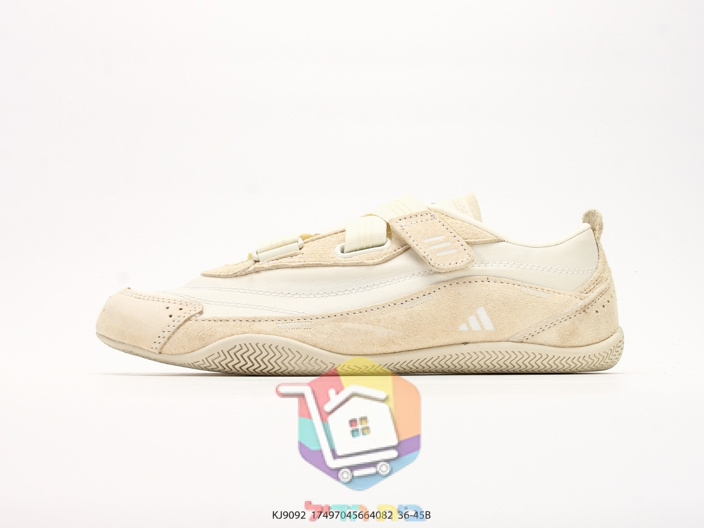 adidas Schuhe mit Riemen in Sand