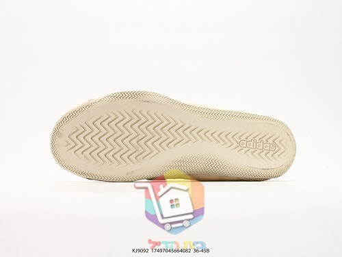 adidas Schuhe mit Riemen in Sand 6