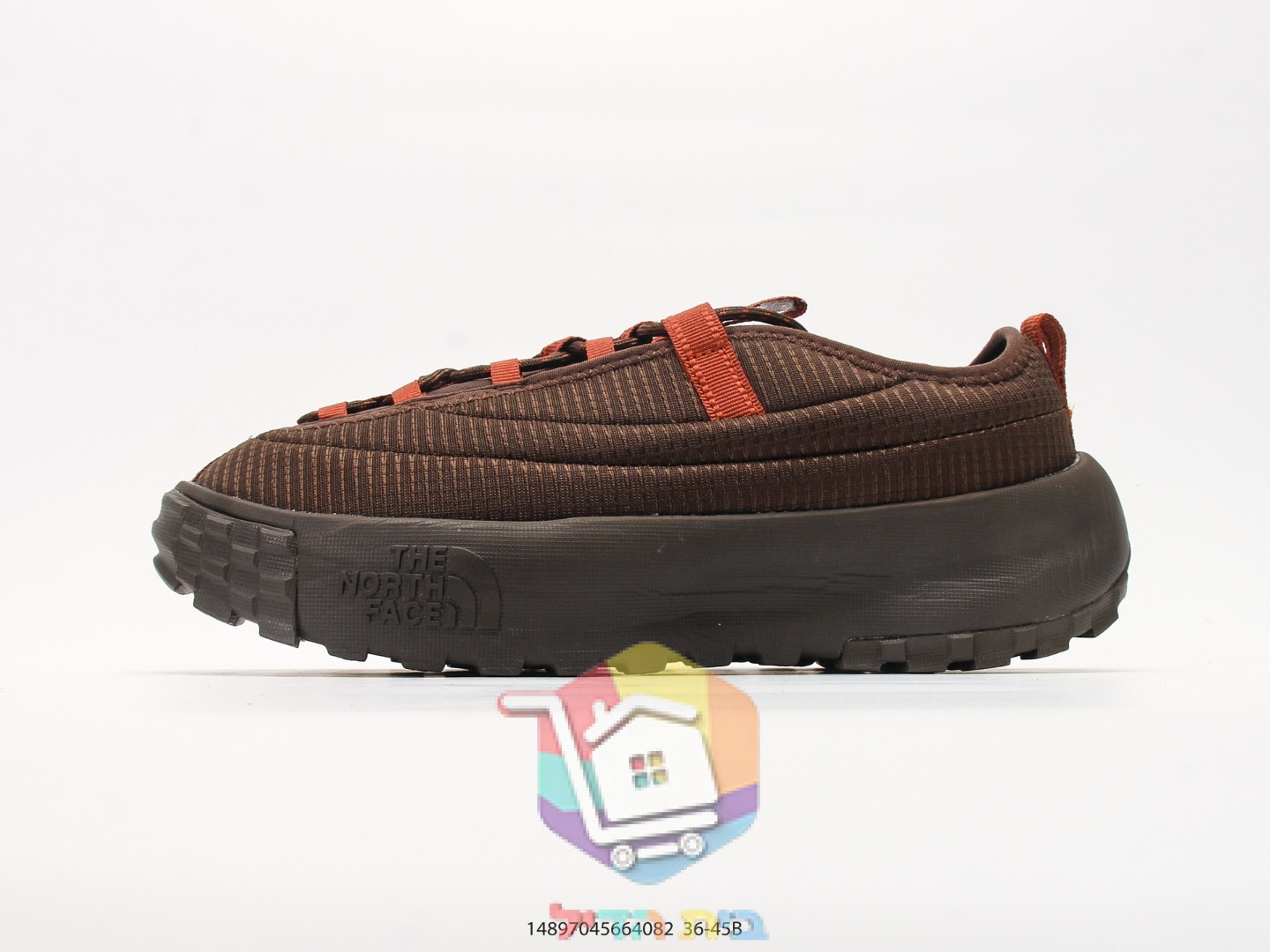 Nike Trailschuhe in zwei Farben
