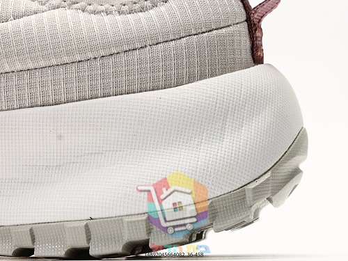 Nike Trailschuhe in zwei Farben 13