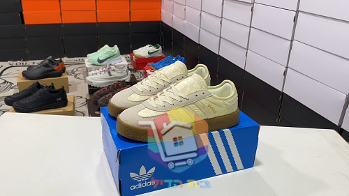 adidas Sneaker aus Wildleder mit Kreppsohle, in zwei Farben 20