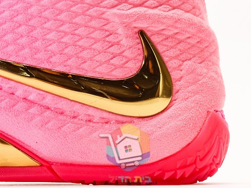 נעלי כדורסל Nike ורוד, כחול 3