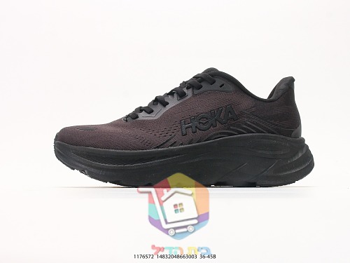 נעלי ריצה HOKA שחורות 8