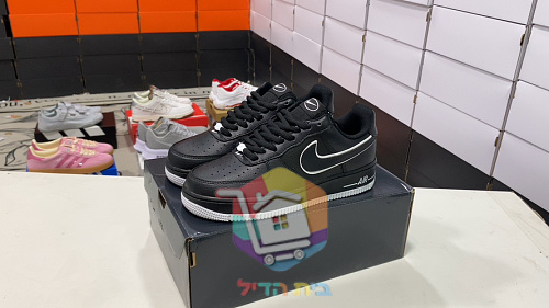 נעלי Nike Air Force 1 שחורות 1