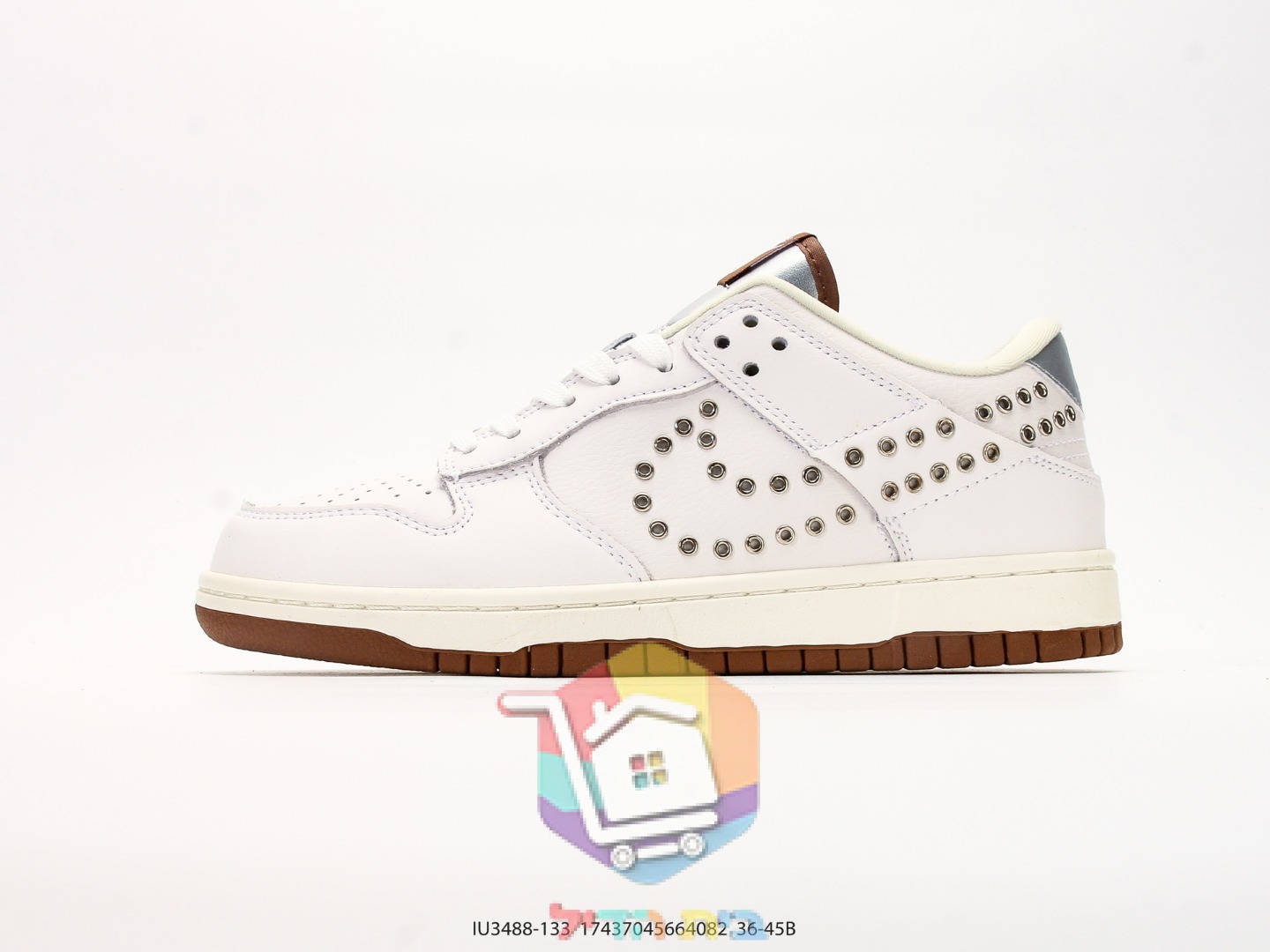 נעלי Nike Dunk Low לנשים שנהב, חום