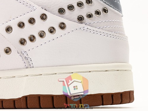 נעלי Nike Dunk Low לנשים שנהב, חום 2