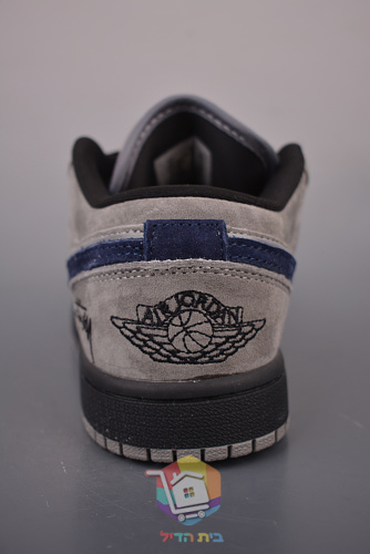 נעלי Air Jordan 1 Low מזמש אפור 5