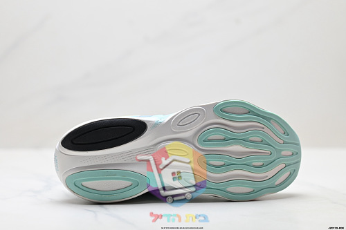 נעלי ריצה New Balance Ellipse v1 תכלת 1